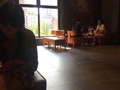 靠窗位-星巴克臻选(重庆沙坪坝店)