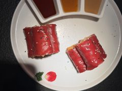 -蝴蝶里·粤菜·点心(滨江龙湖店)