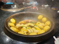 -鱼窝棚柴火铁锅炖(富山屯店)