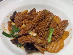 -闫府私房菜·老字号(恒隆店)