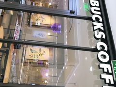-星巴克(成都莱蒙都会店)