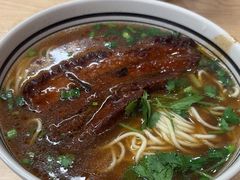 -小马牛肉面·牛骨熬制(南京博物院店)