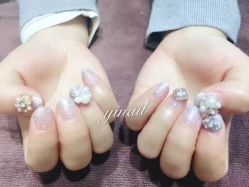 -逸日式美甲美睫工作室