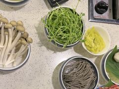 -烹然四季椰子鸡火锅(团结湖总店)