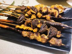 -阿楷·二十年烧烤宵夜·渔家小寨(达明店)