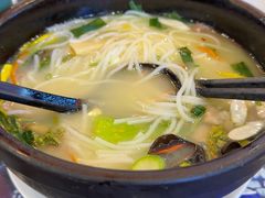 -桥香园过桥米线(国贸店)