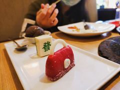 -必胜客(江桥万达店)