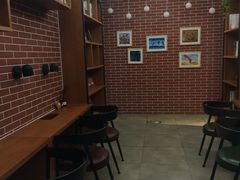 -新华书店(永安路店)