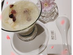 -燕庭·纯燕窝·甜品下午茶(南京西路店)