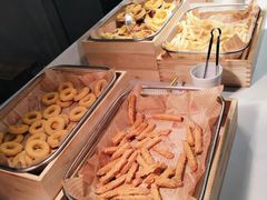 -言玖鲜火锅串串披萨自助(益田假日店)