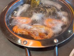 -黑金·寻焰自助百汇·烤肉·火锅(中街店)