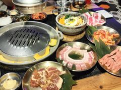 -哈哈碳都·牛肋条无限自助烤肉(宝龙店)
