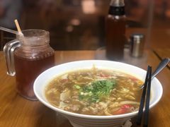 顺化牛肉汤檬粉-探越越南牛肉粉(江南西分店)