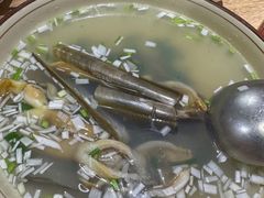 -超越海鲜屋(飞龙物业店)