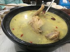 鸡汤-明升萝卜汤