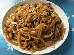 炒牛肉河粉-民丰美食(恩宁路店)