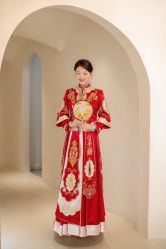 -洋洋婚纱品牌集合店