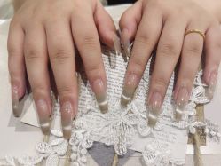 -荷茉里美甲美睫