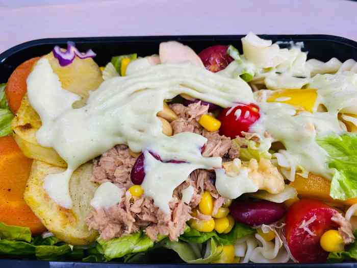 yaso自选沙拉(华强北店)-"增肌减重,所以连着吃了三天,环境还不错,.