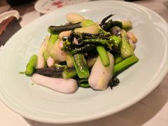 -荷花亭·湖北融合菜(中商广场店)