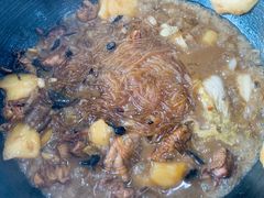 -哈尔滨东北铁锅炖(都督街店)