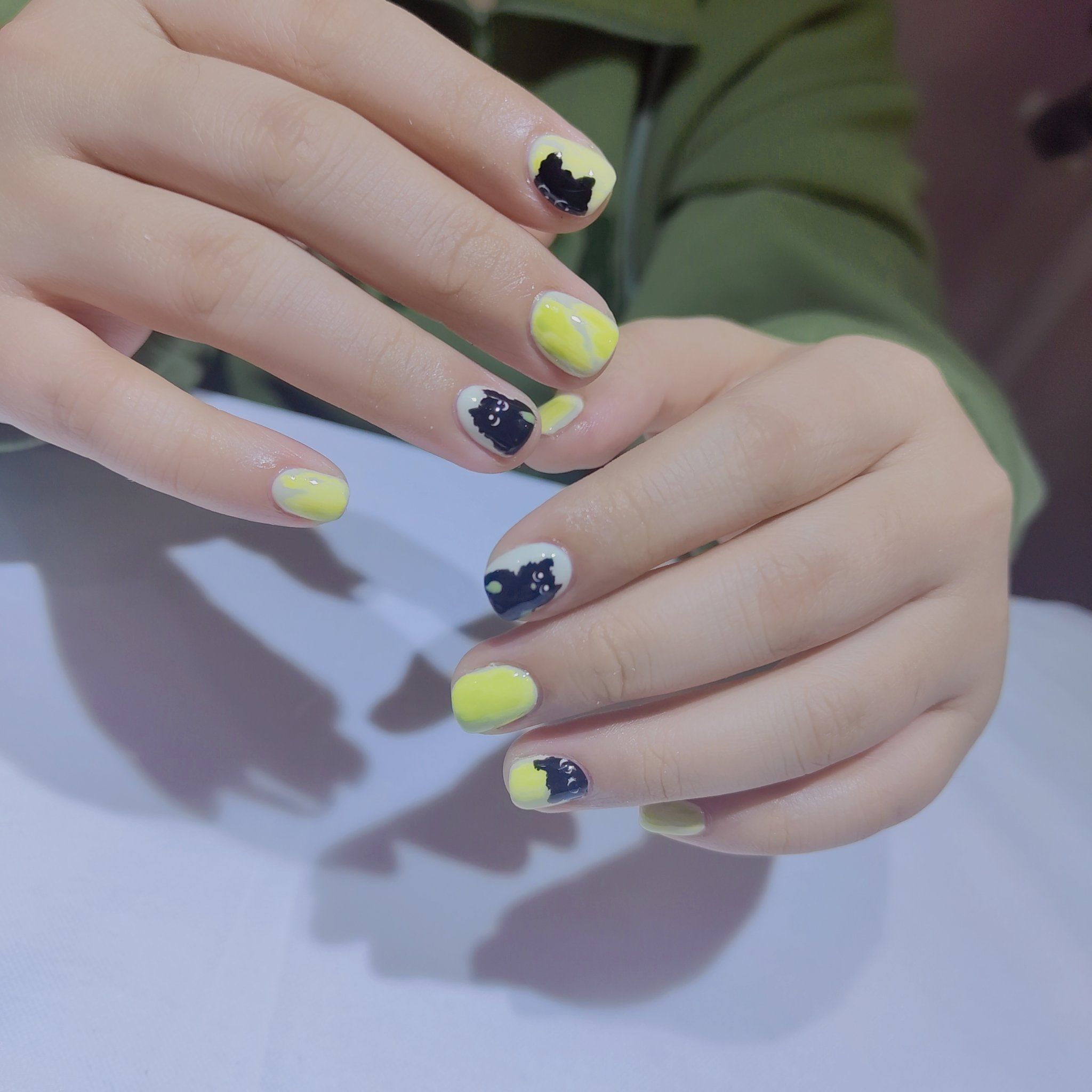 手绘招财猫美甲