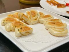 蓝天葱油饼-蓝天宾馆·融合菜·宴席(解放大道店)