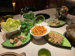 -一叶一世界·素食餐厅(锦华万达店)