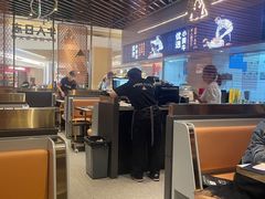大堂-牛人日志·鲜牛肉骨汤火锅(万科里瑧店)