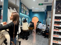 -海马体照相馆(西安高新万达广场店)
