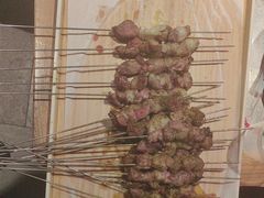 -绿地三只羊羊肉串(万科店)