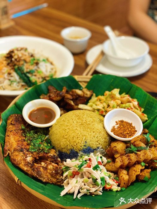 呐咪傣园云南菜(石厦店)傣族手抓饭图片