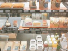 面包甜点陈列柜-星巴克(北辰西路店)