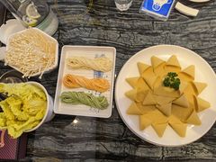 -大渔小鲜火锅店