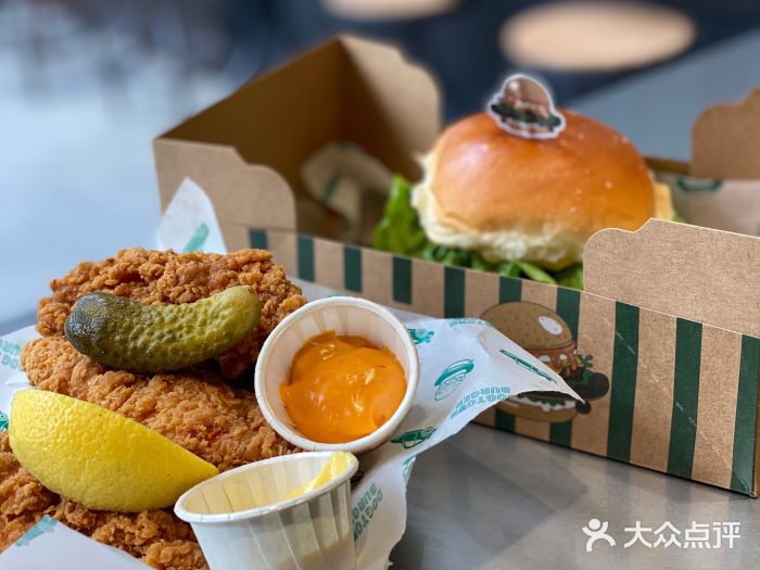 dogtown burger(艾尚天地店)-威尼斯比奇炸鸡图片-南京美食-大众点评