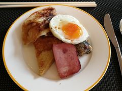 -昆山裕元花园酒店·温莎西餐厅