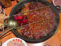 -周小明火锅(黑金冠社区店)