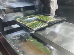 -亮亮面馆(经六路店)
