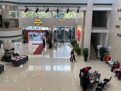 -上海市虹口区青少年活动中心(欧阳路)