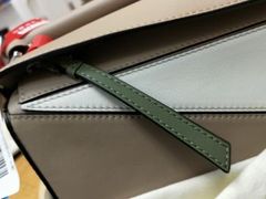 -爱革·洗衣改衣·洗鞋修鞋·洗包修包·奢侈品护理(宝地广场店)