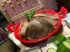 -沪小胖小龙虾(淮海中路旗舰店)
