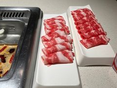 -海底捞火锅鲜切牛肉主题店(长寿路店)