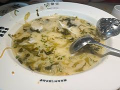 -渔语鱼酸菜鱼新川菜(来福士店)