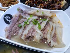 清汤爽腩-新仙清汤牛腩(铜锣湾店)