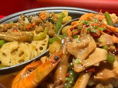 -多嘴肉蟹煲(万达店)