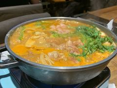年糕五花肉火锅-花腰餐吧Bistro烧烤 傣味(传媒大学店)