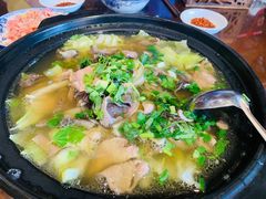 -谢老五跷脚牛肉·非遗传承店