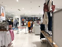 -优衣库(武汉国际广场店)