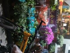 -万卉源鲜花店(百尚生活广场店)