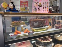 -DQ·蛋糕·冰淇淋(周浦万达店)